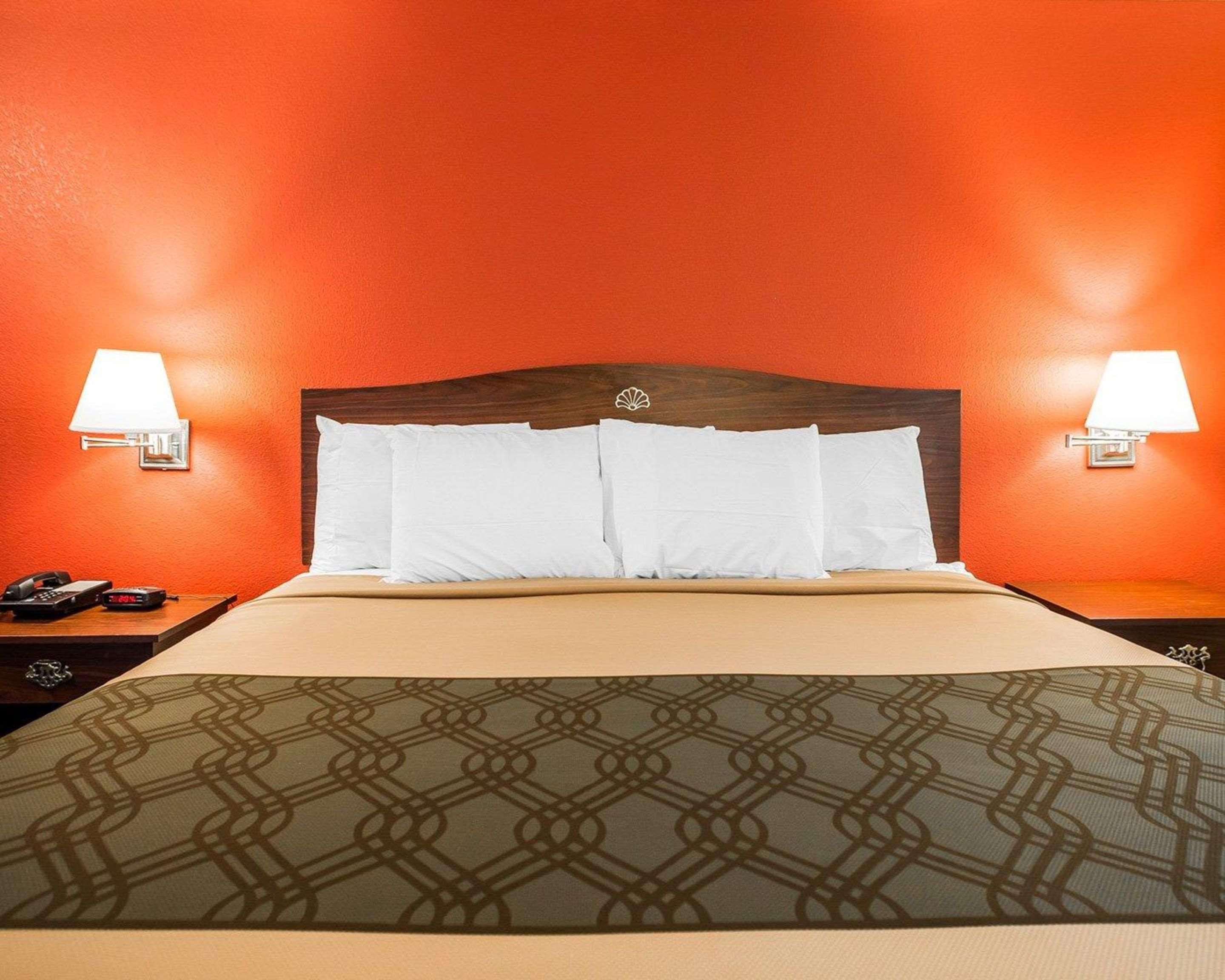 Econo Lodge Джеферсън Сити Екстериор снимка