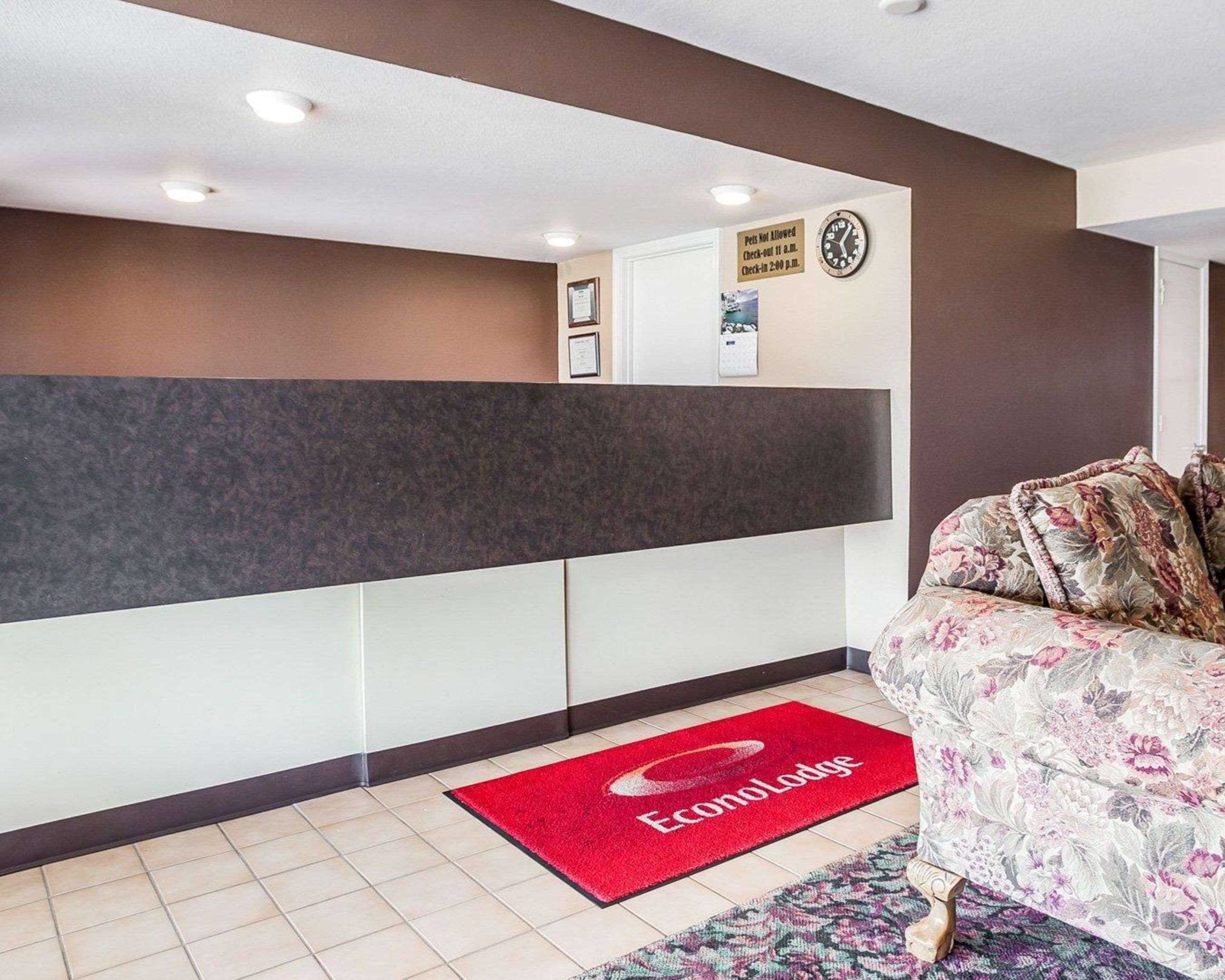 Econo Lodge Джеферсън Сити Екстериор снимка