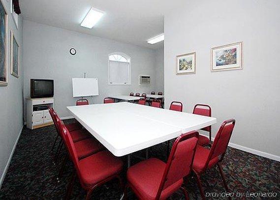 Econo Lodge Джеферсън Сити Екстериор снимка